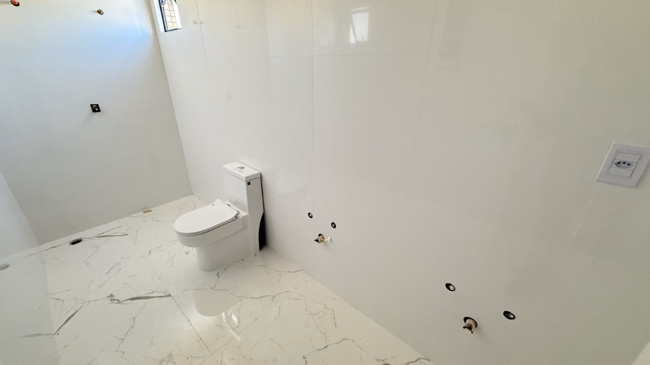 Cobertura 5 suítes em Meia Praia — Meia Praia, Itapema