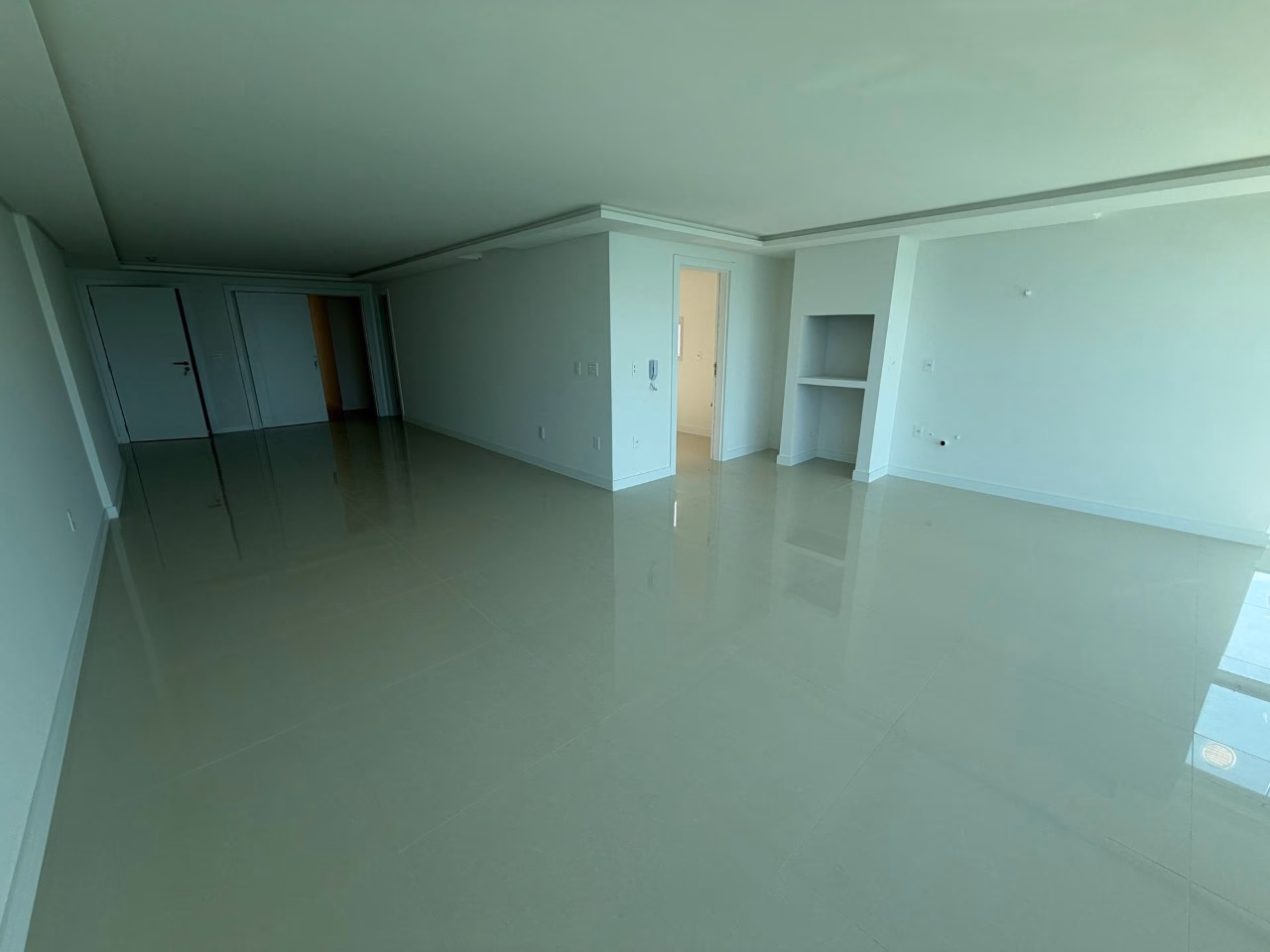 Apartamento 4 suítes em Centro — Centro, Itapema