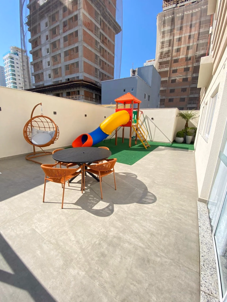 Residencial Place D'Italia - Rua 418, Bairro Morretes, Itapema - SC (22)