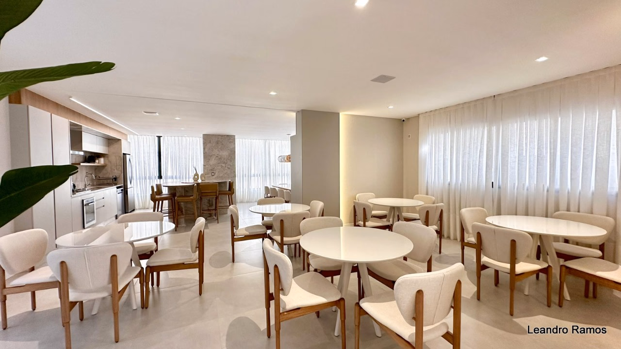 Apartamento a venda em Meia Praia, Itapema-SC (12)