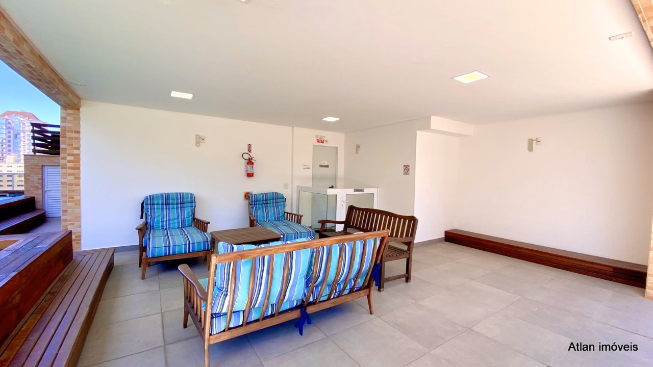 Apartamento quadra mar a venda em Meia Praia, Itapema-SC (23)