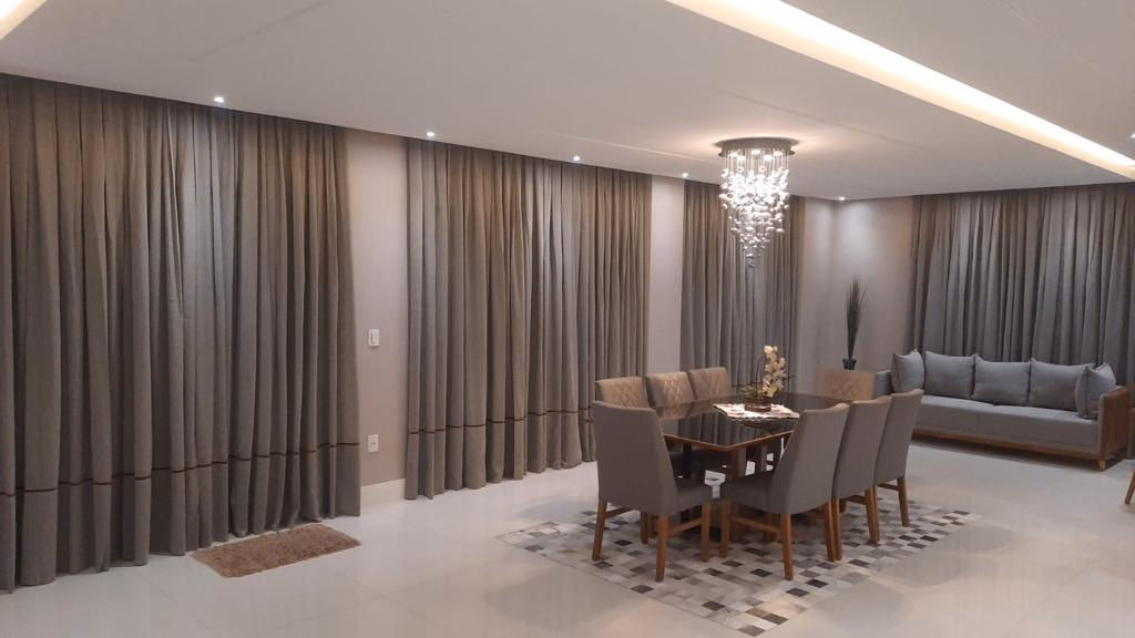 Apartamento 4 suítes em Meia Praia — Meia Praia, Itapema