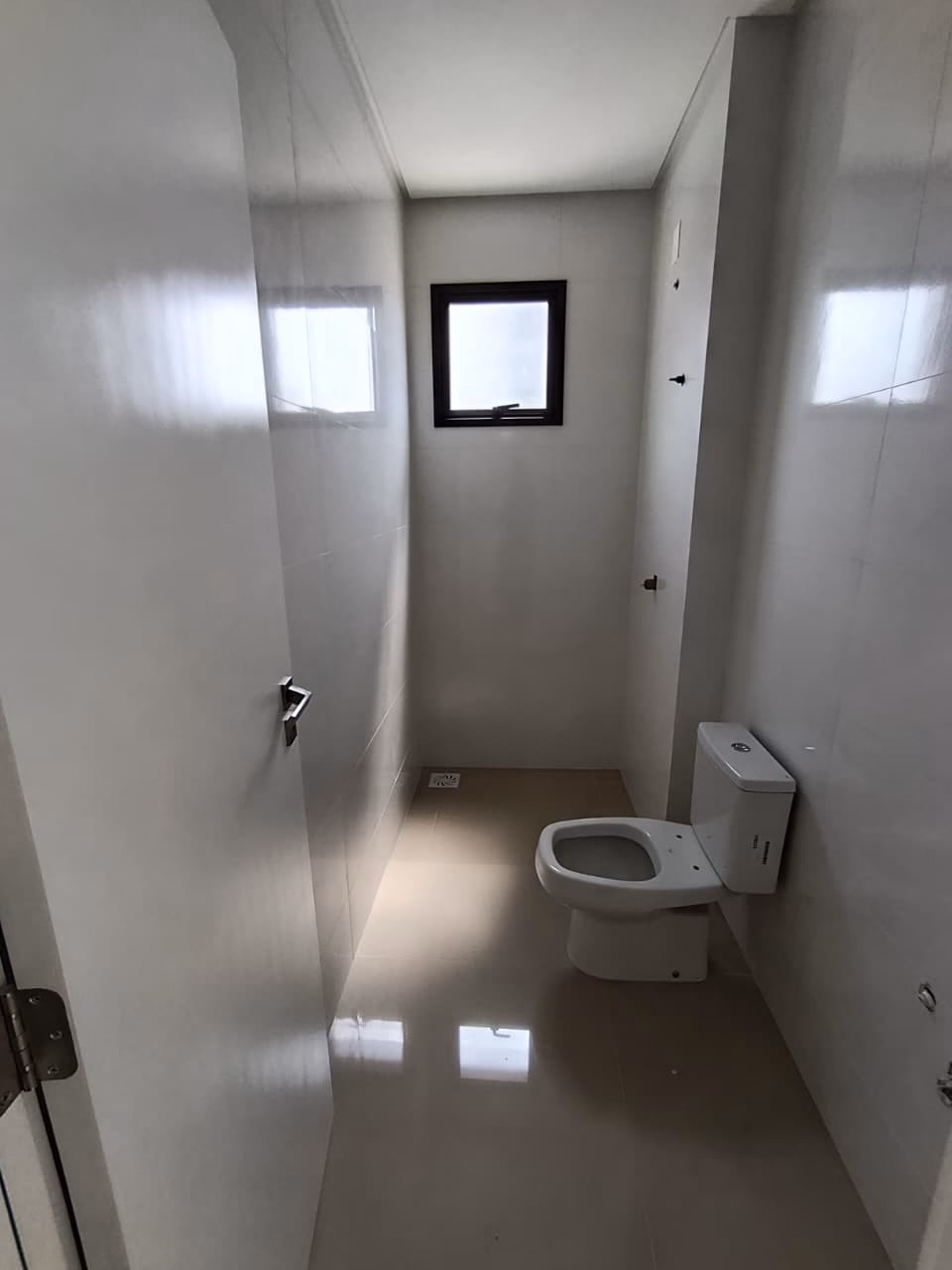 Apartamento 3 suítes em Meia Praia — Meia Praia, Itapema