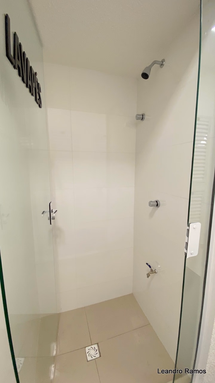 Apartamento 3 suítes em Meia Praia — Meia Praia, Itapema