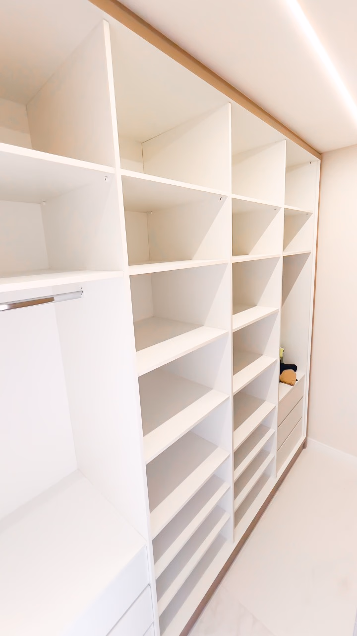 Apartamento 3 suítes em Meia Praia — Meia Praia, Itapema