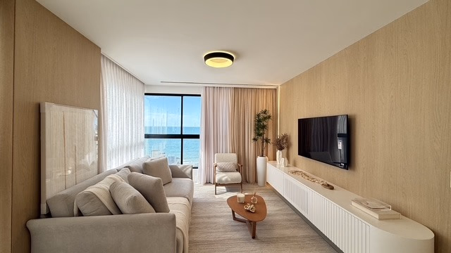 Apartamento 3 suítes em Meia Praia — Meia Praia