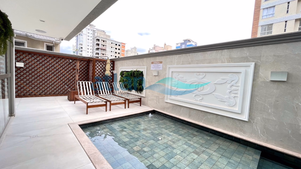 Apartamento quadra mar a venda na Meia Praia, Itapema-SC (11)
