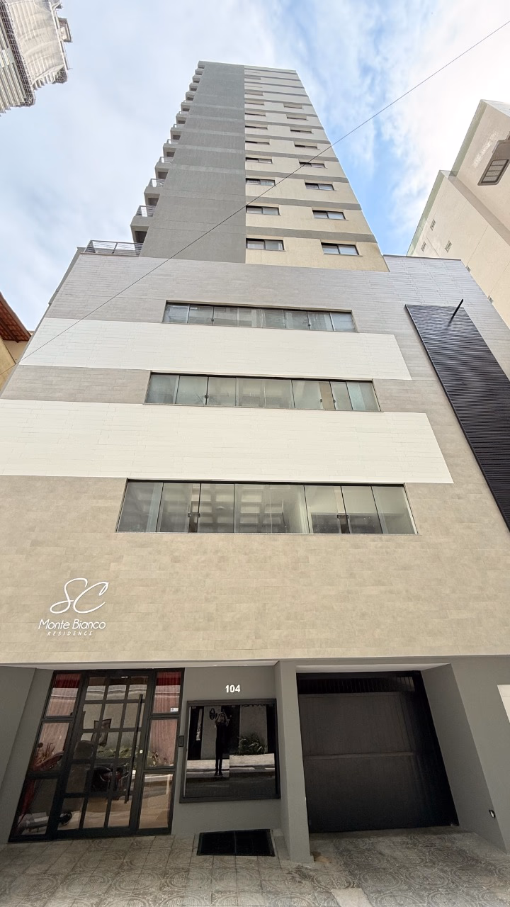 SC Monte Bianco residencial — Meia Praia