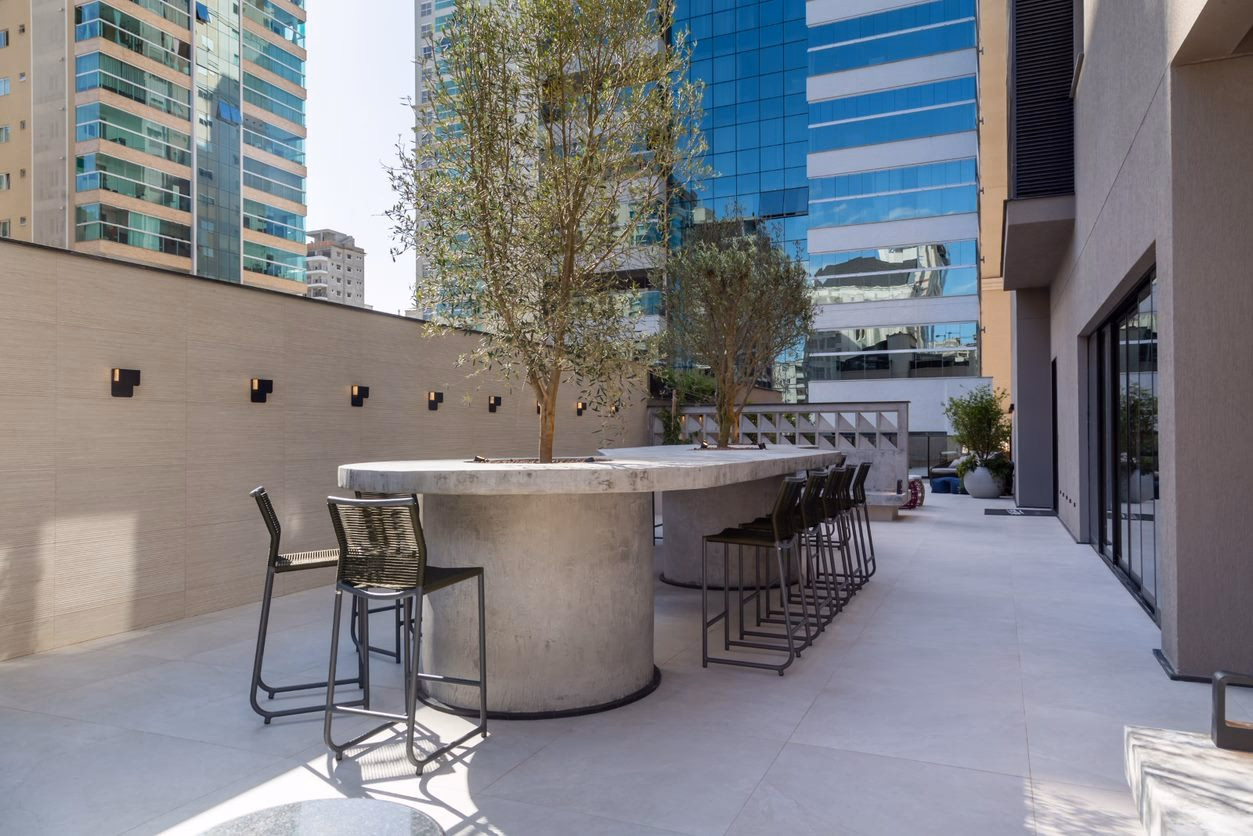 Apartamento a venda, Zimmermann, Infinity Tower Flat, rua 238, Meia Praia, Itapema SC
