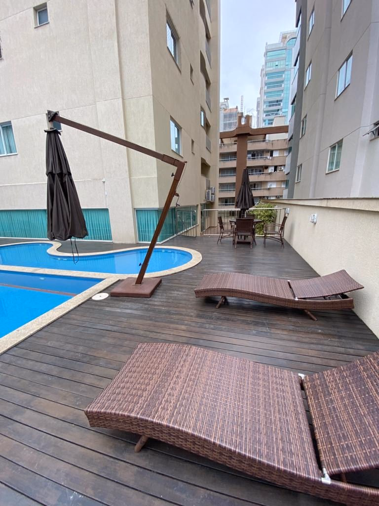 Apartamento mobiliado a venda no Palazzo Ducale em Meia Praia, Itapema (8)