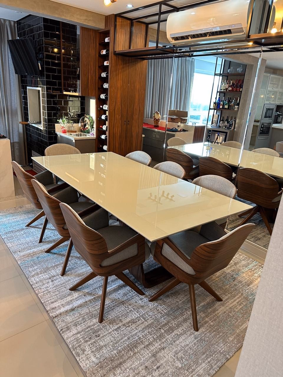 Apartamento 3 suítes em Meia Praia — Meia Praia, Itapema