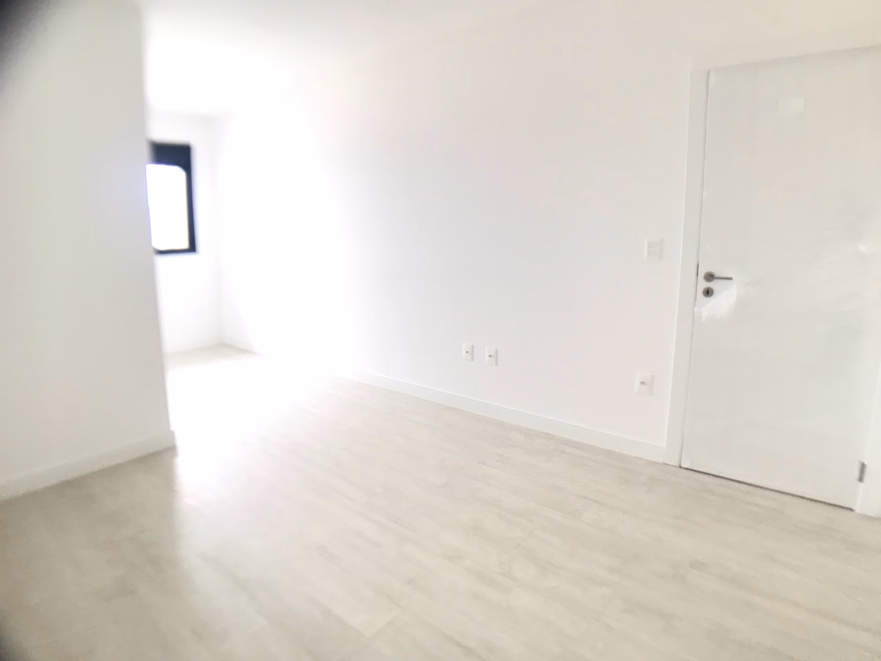 Apartamento 4 suítes em Meia Praia — Meia Praia, Itapema