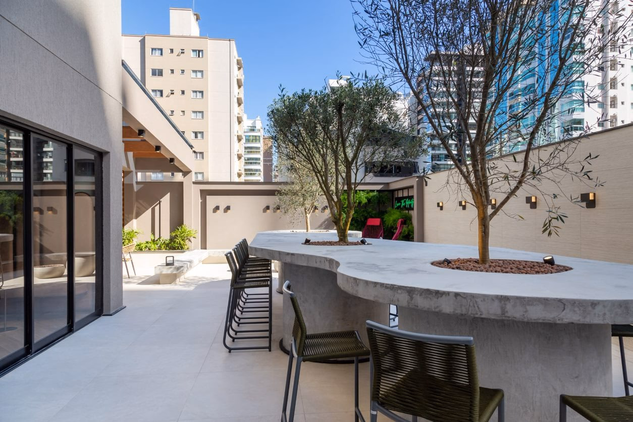 Apartamento a venda, Zimmermann, Infinity Tower Flat, rua 238, Meia Praia, Itapema SC