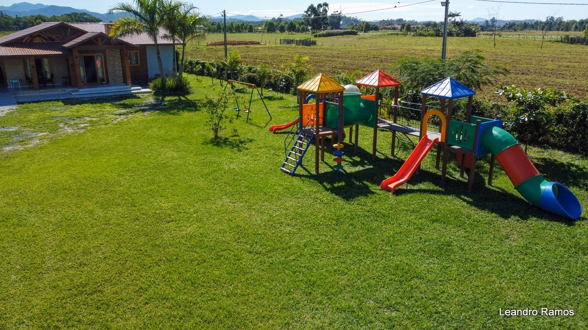 Imóvel 3 suítes em Ribanceira do Sul — Ribanceira do Sul, São João Batista