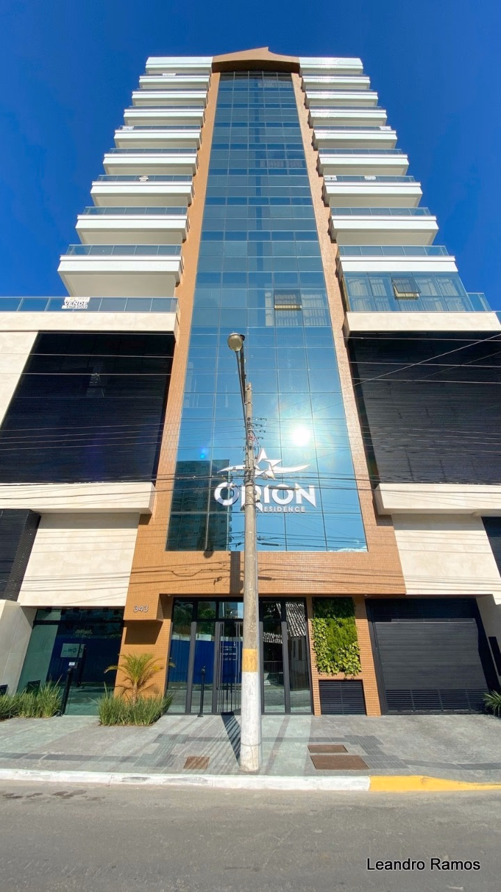 Orion Residence — Meia Praia