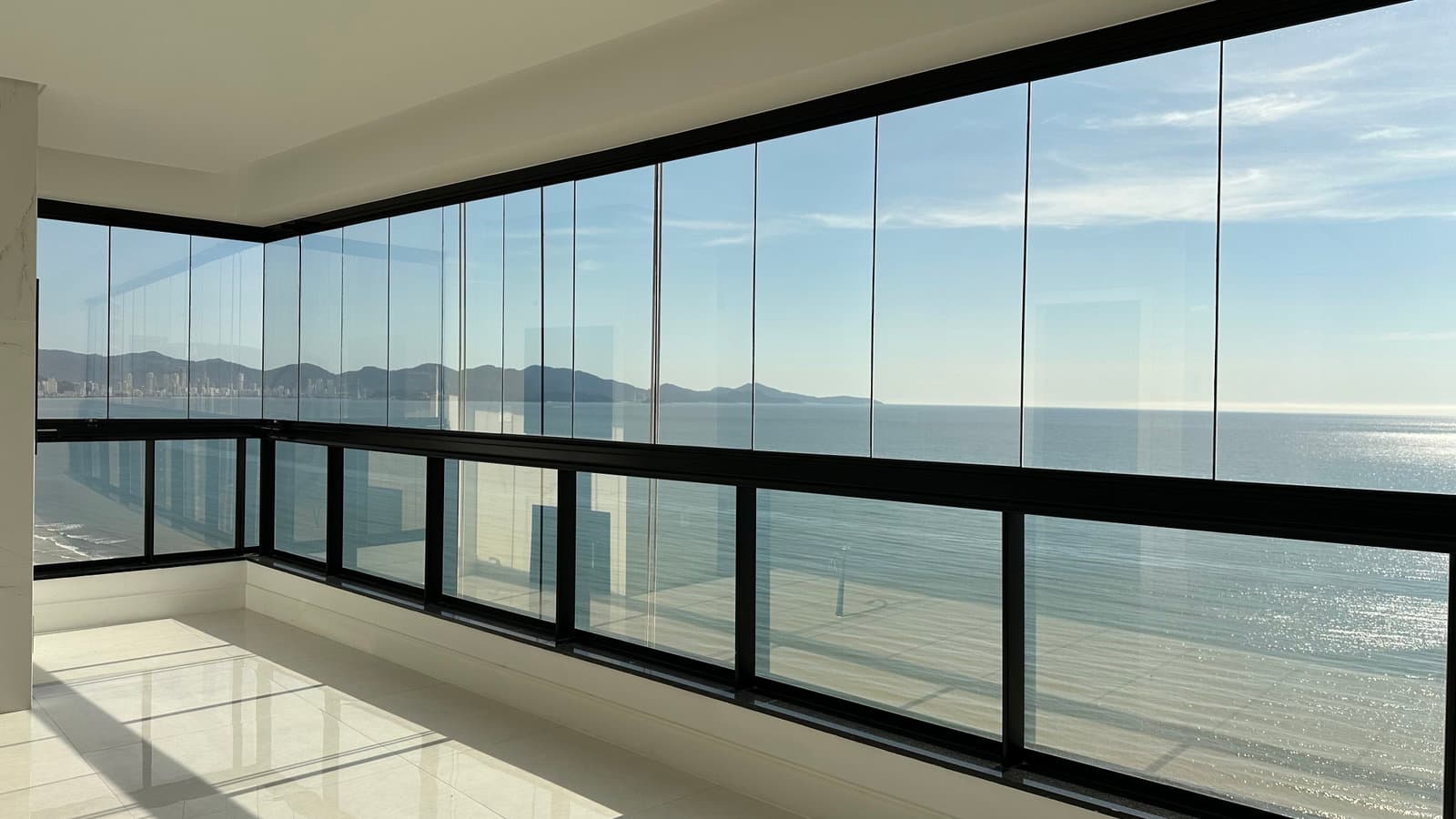 Apartamento 4 suítes em Balneário Perequê — Balneário Perequê, Porto Belo