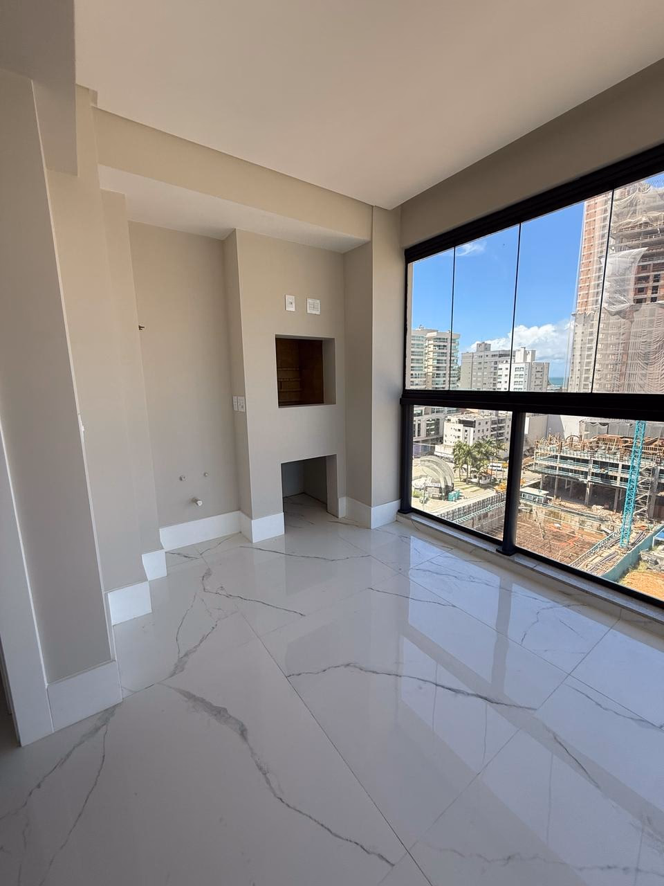 Apartamento 3 suítes em Centro — Centro, Itapema