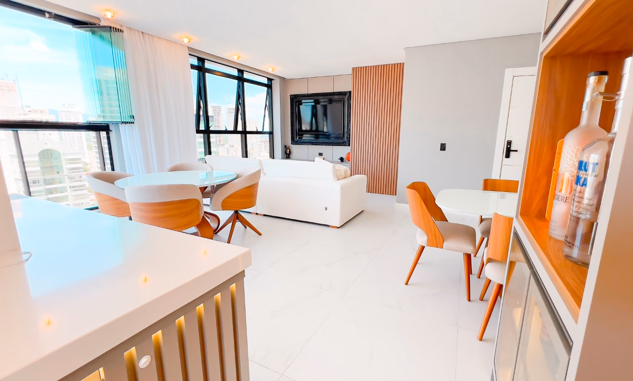 Apartamento 3 suítes em Meia Praia — Meia Praia, Itapema