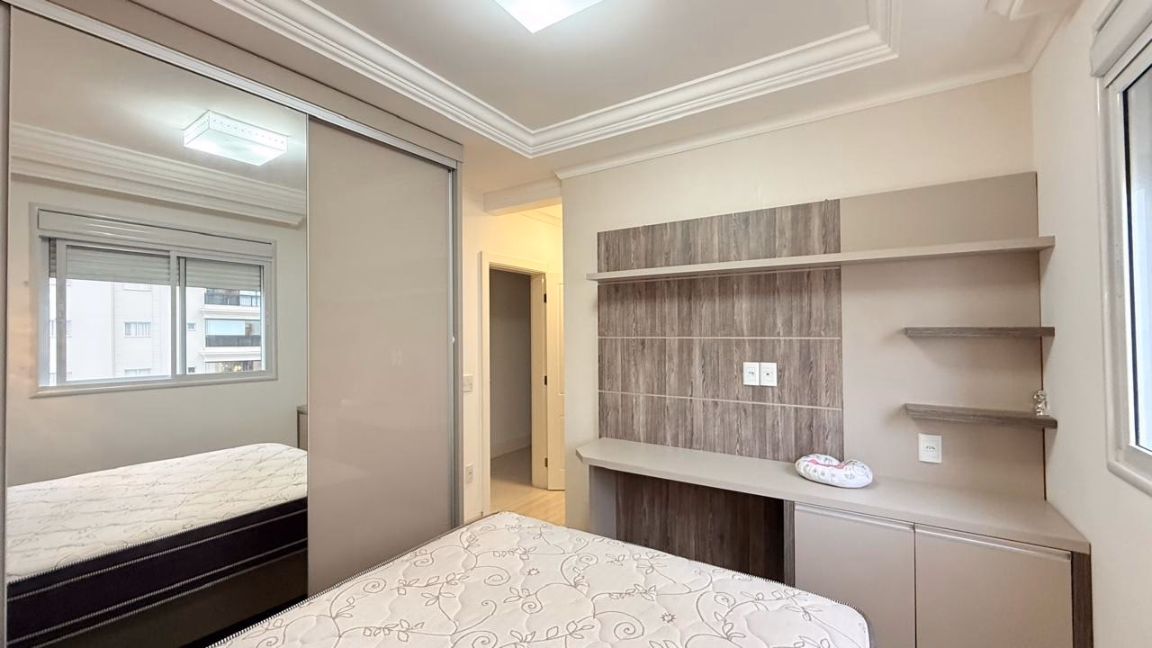 Apartamento 4 suítes em Meia Praia — Meia Praia, Itapema