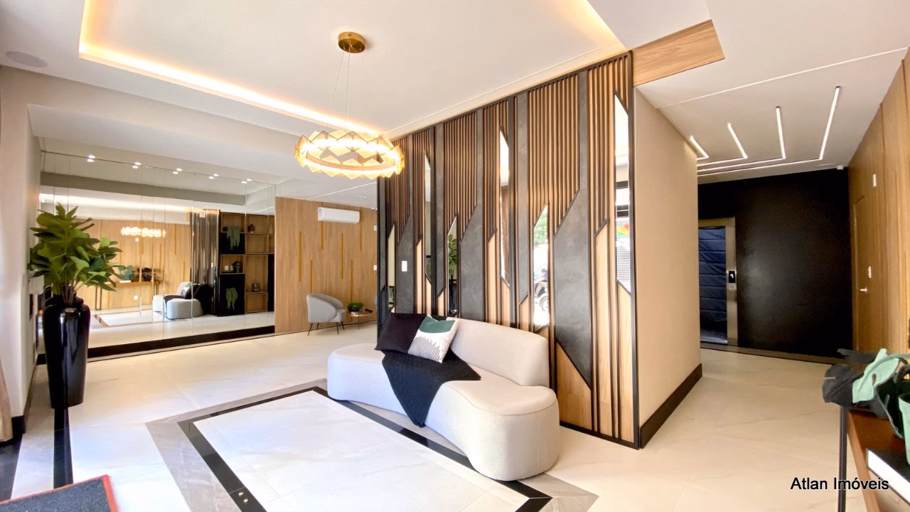 Costa Rica Residencial — Meia Praia