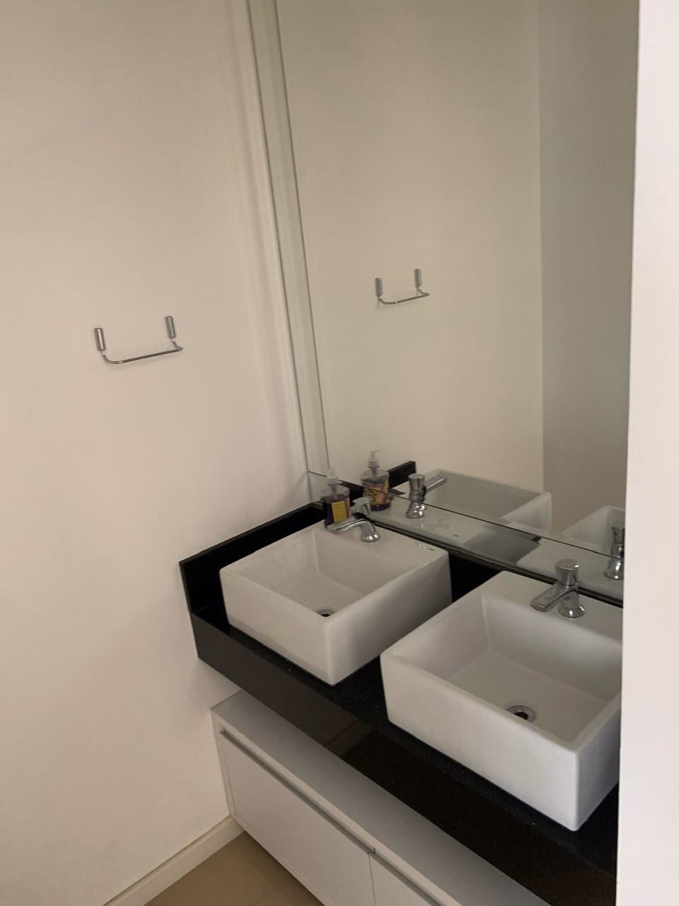 Apartamento 3 suítes em Meia Praia — Meia Praia, Itapema