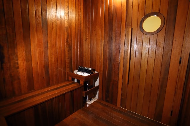 Everest Residence - Rua 284, Bairro Meia Praia, Itapema - SC (22)