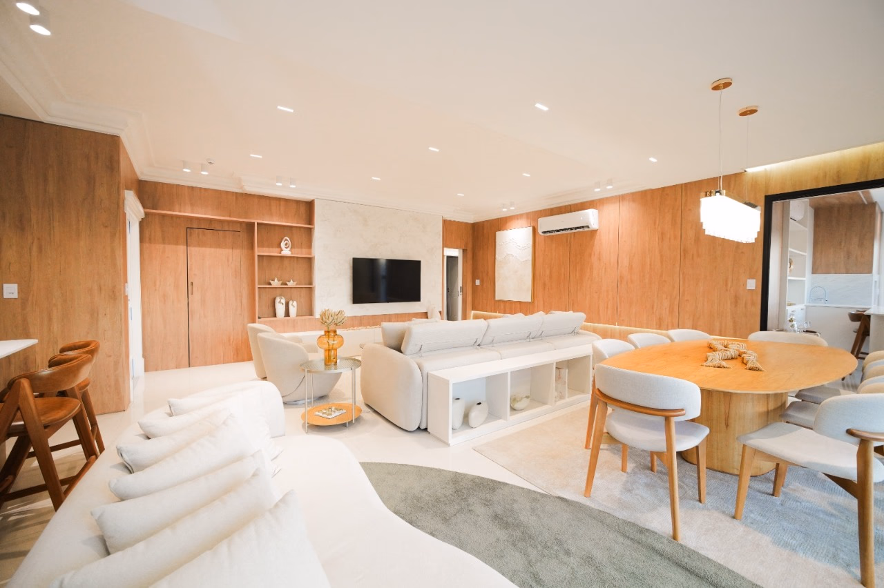 Apartamento 4 suítes em Meia Praia — Meia Praia, Itapema