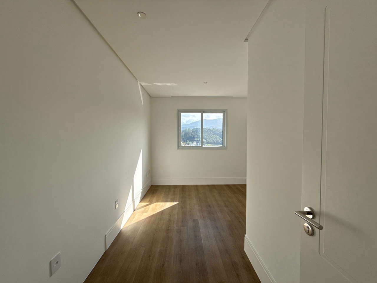 Apartamento 4 suítes em Centro — Centro, Itapema