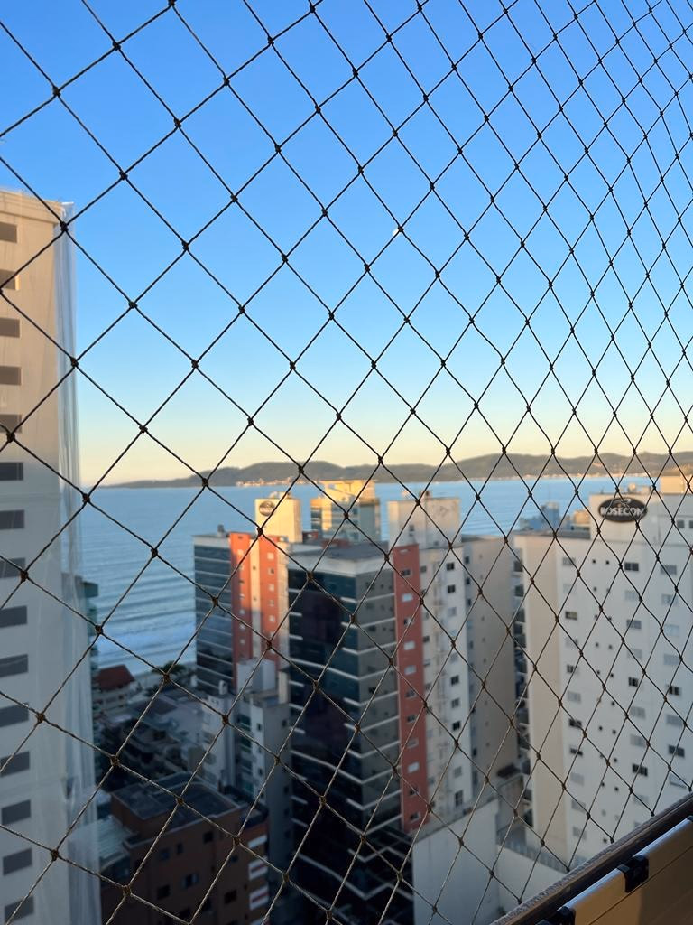 Apartamento 3 suítes em Meia Praia — Meia Praia, Itapema