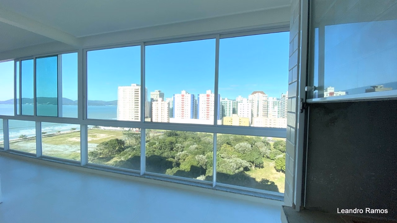 Apartamento 4 suítes em Meia Praia — Meia Praia, Itapema