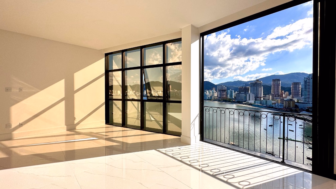 Apartamento 4 suítes em Canto da Praia — Canto da Praia, Itapema
