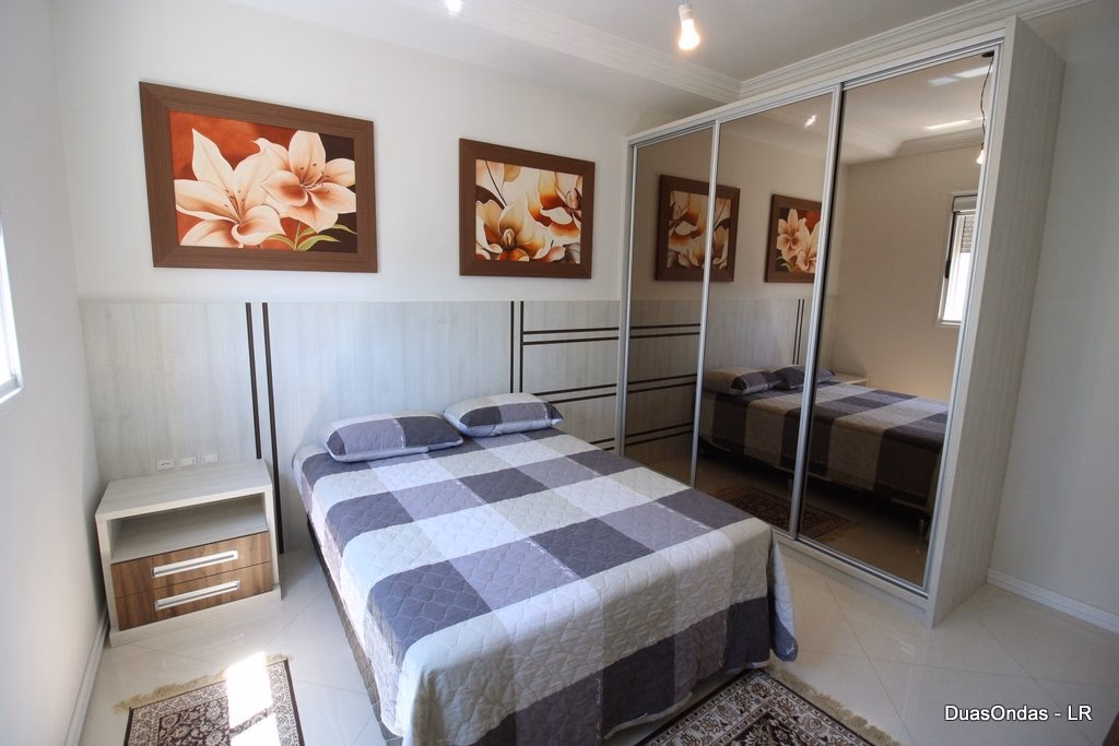 Apartamento 3 suítes em Meia Praia — Meia Praia, Itapema