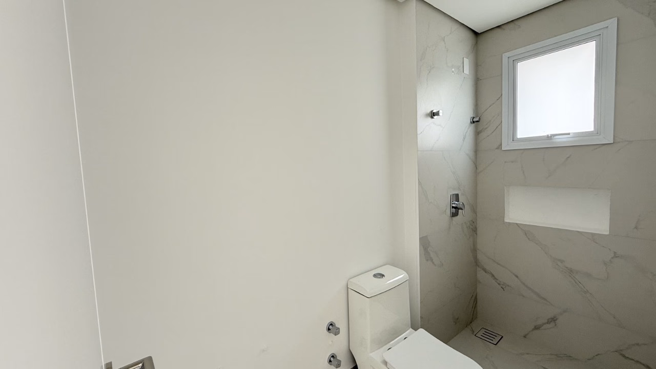 Apartamento 4 suítes em Canto da Praia — Canto da Praia, Itapema