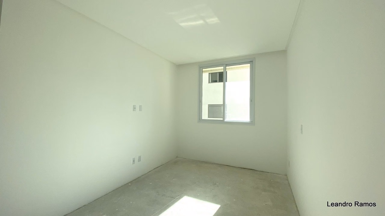 Apartamento 4 suítes em Meia Praia — Meia Praia, Itapema