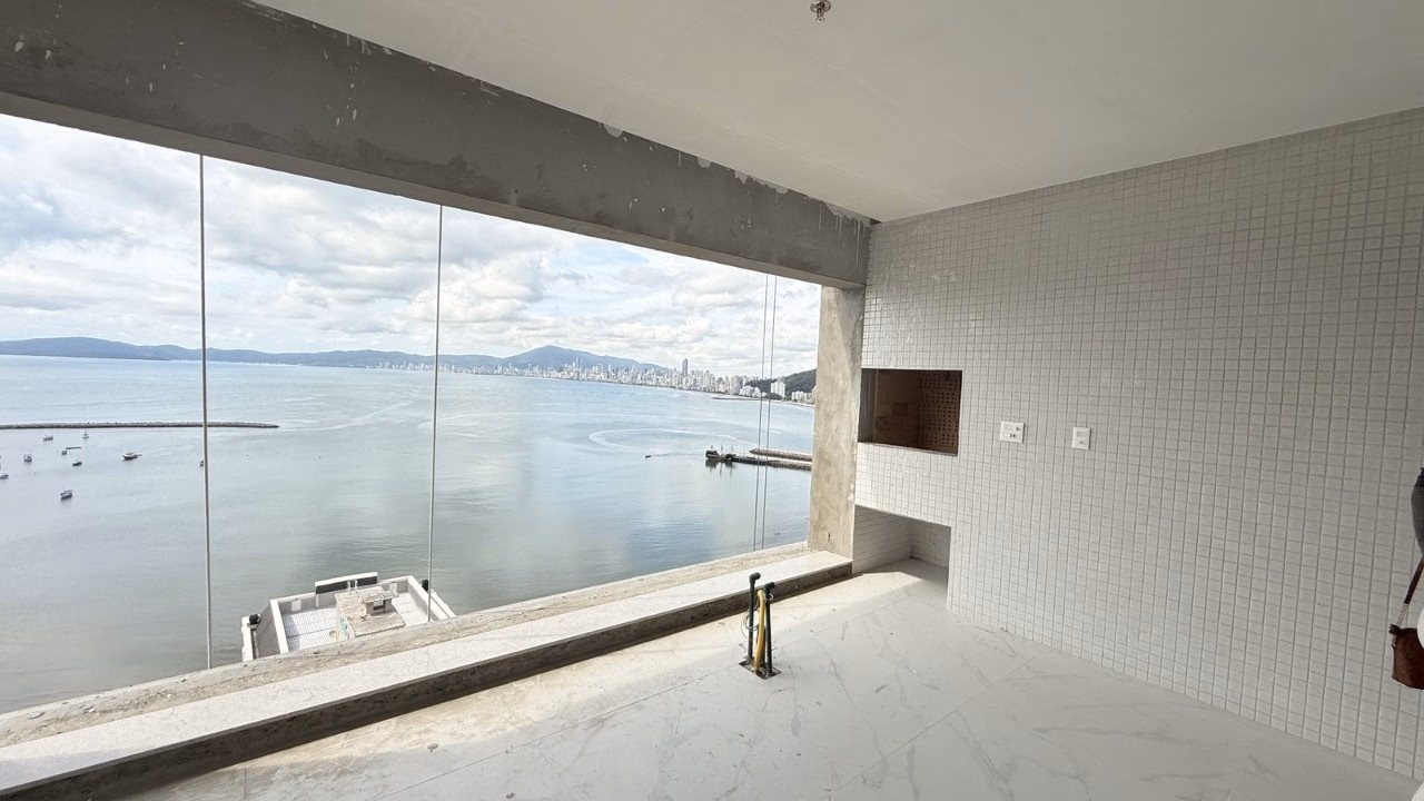 Apartamento 4 suítes em Centro — Centro, Itapema