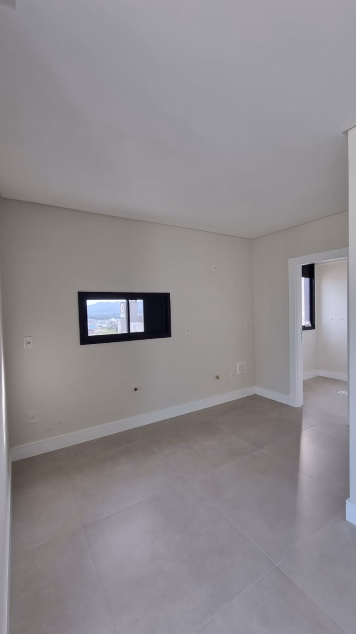 Apartamento 3 suítes em Meia Praia — Meia Praia, Itapema