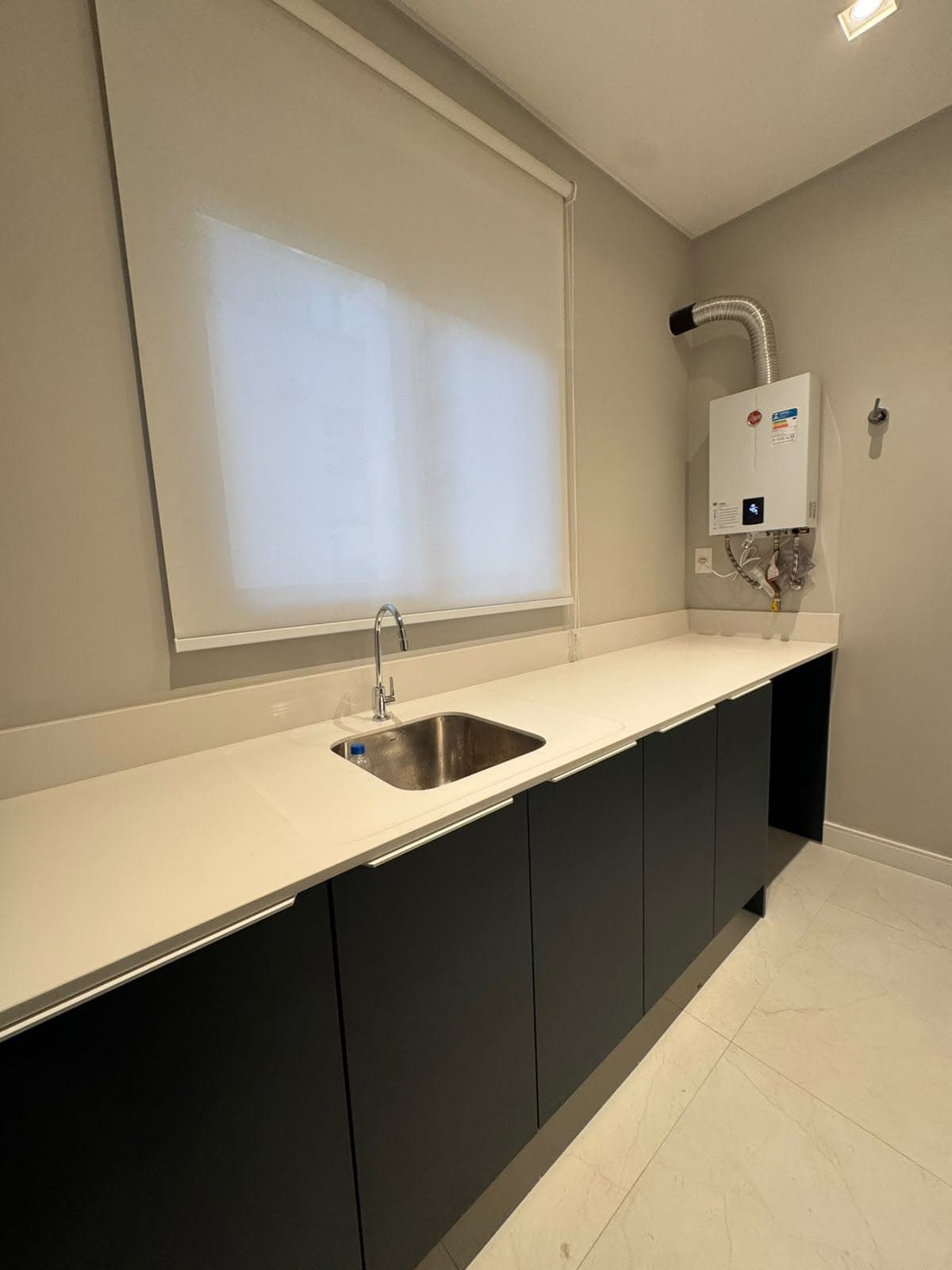 Apartamento 3 suítes em Meia Praia — Meia Praia, Itapema