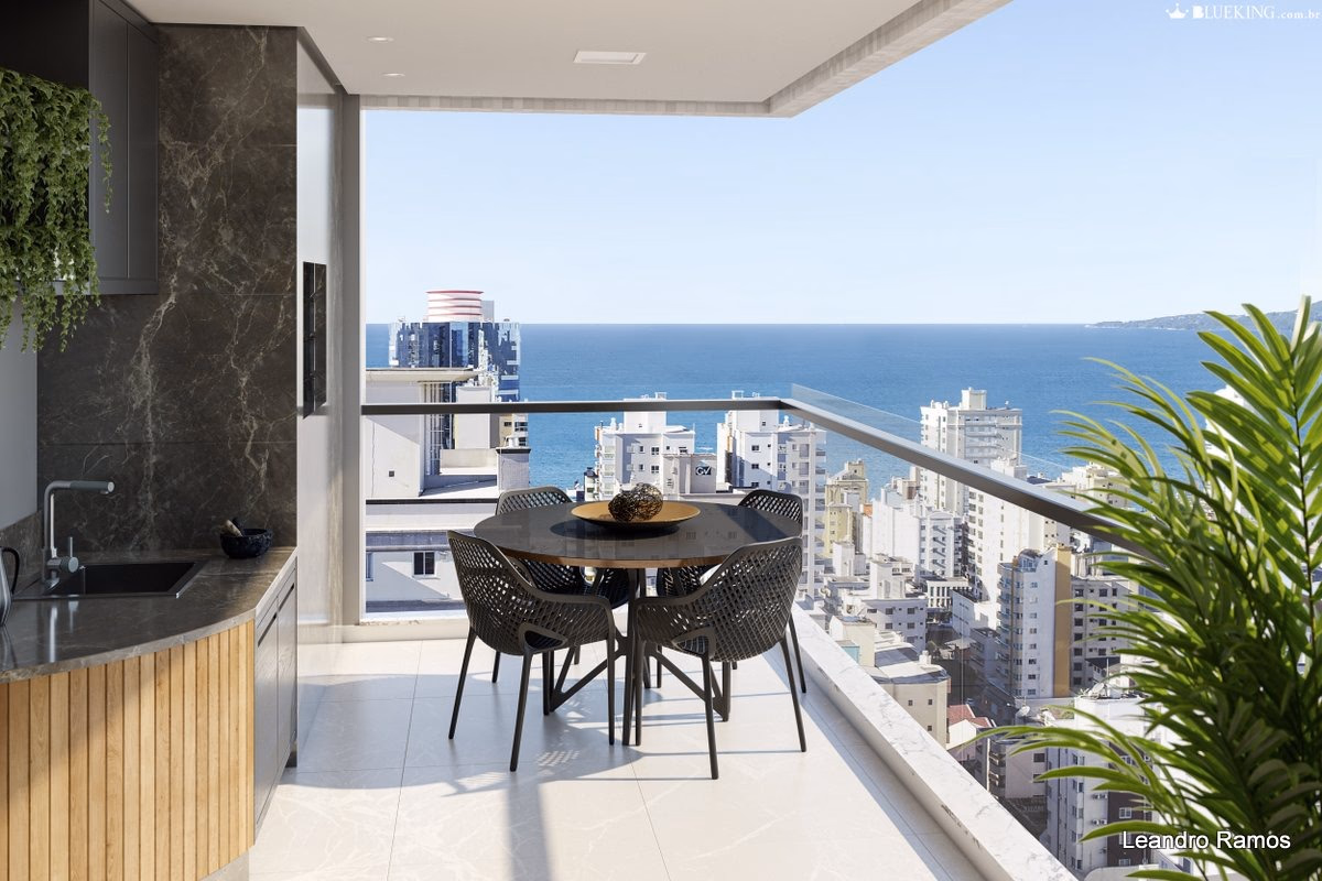 Apartamento 3 suítes em Meia Praia — Meia Praia