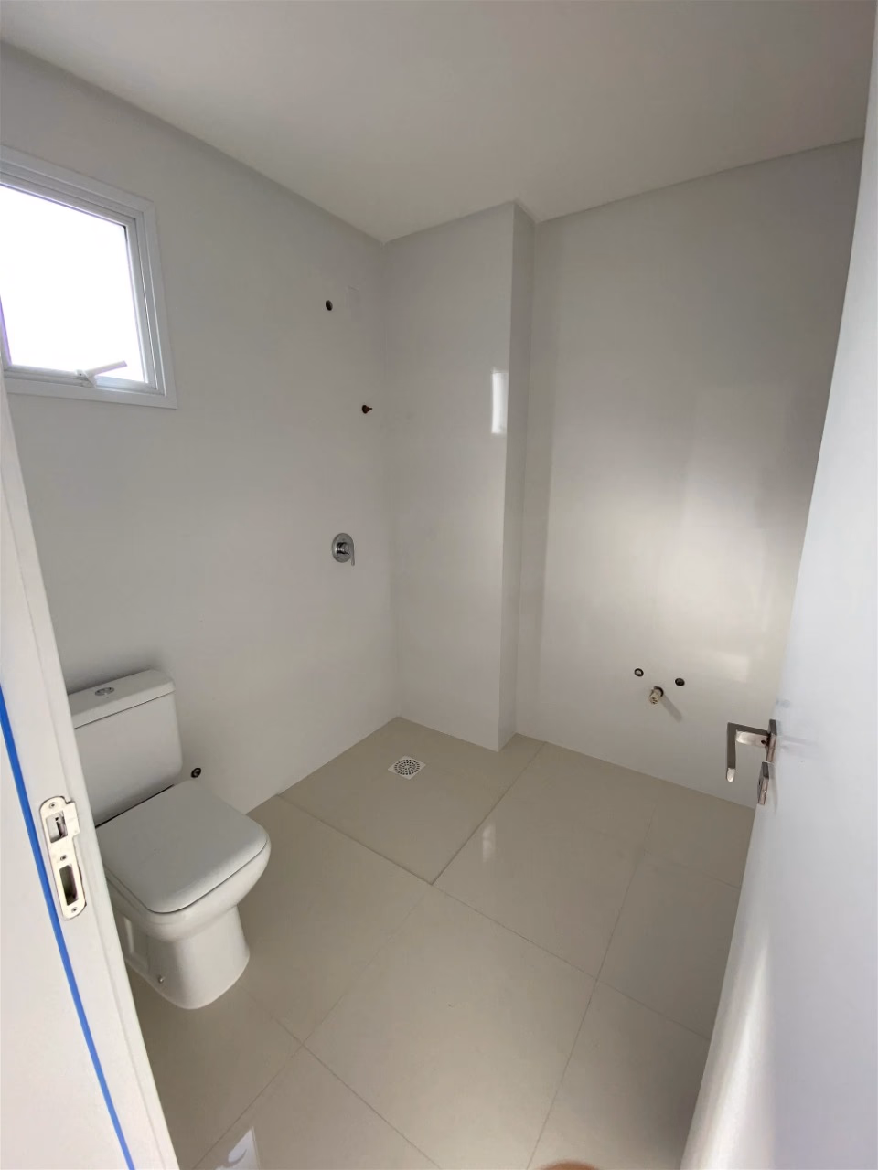 Apartamento 4 suítes em Meia Praia — Meia Praia, Itapema