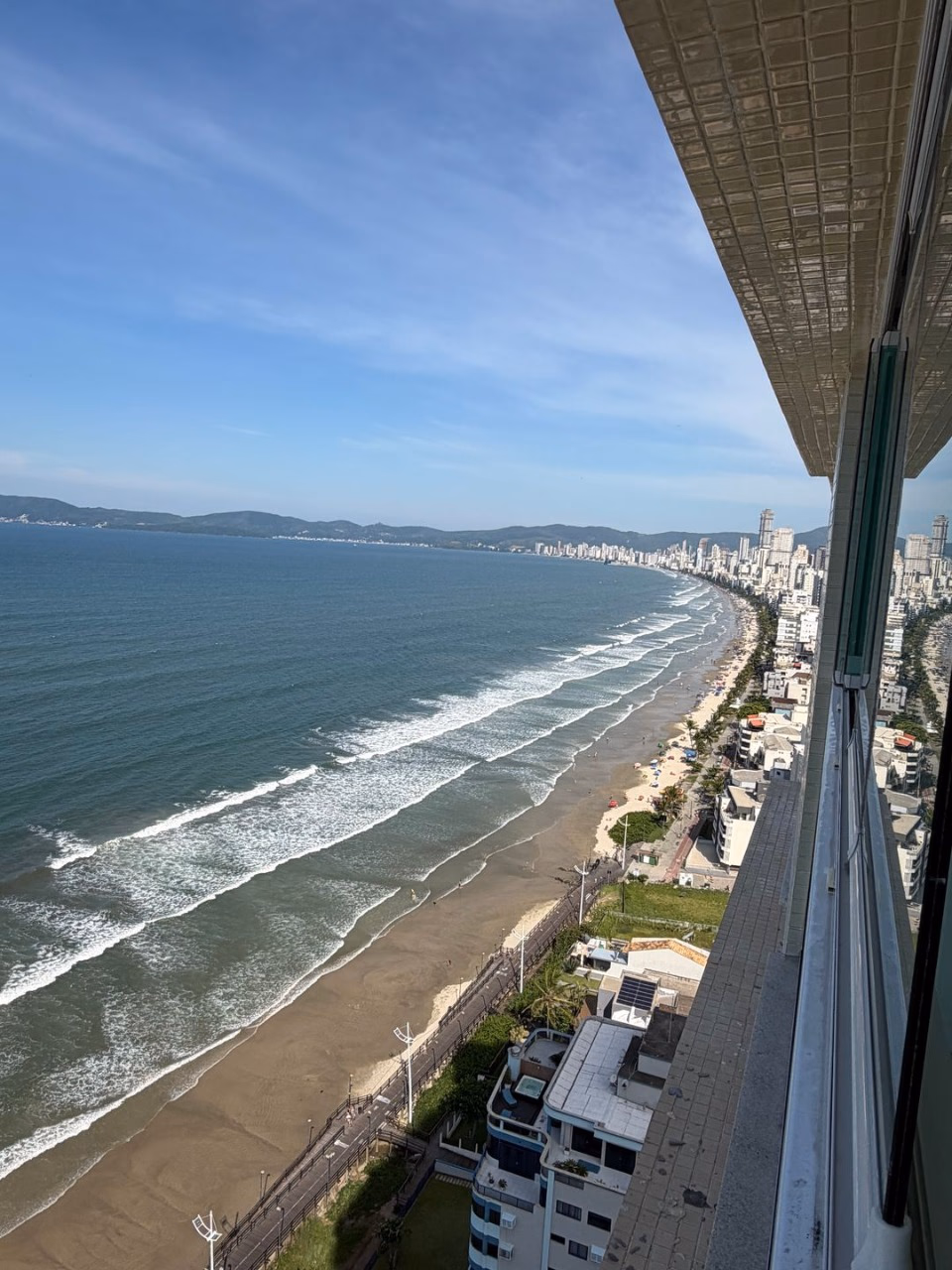 Apartamento 4 suítes em Centro — Centro, Itapema