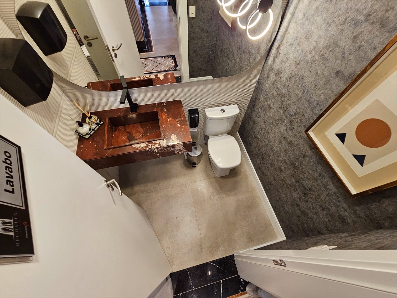 Residencial Brooklyn Tower - Rua 236, Bairro Meia Praia, Itapema - SC (17)