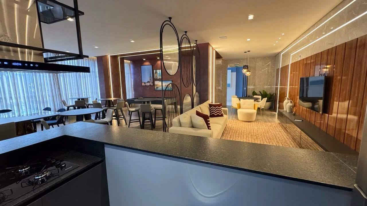 Residencial Zurich, Rua 212, Bairro Meia Praia, Itapema - SC (17)