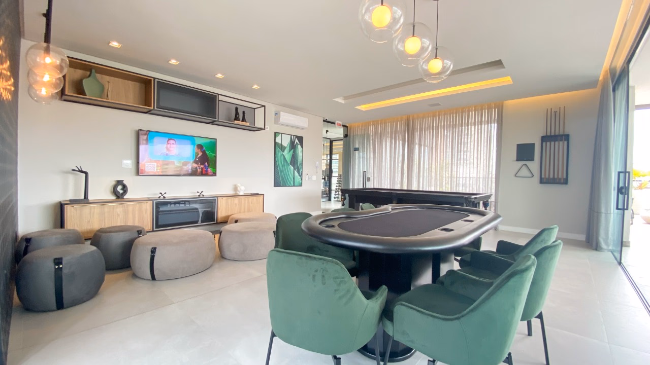 Apartamento a venda em Meia Praia, Itapema (29)