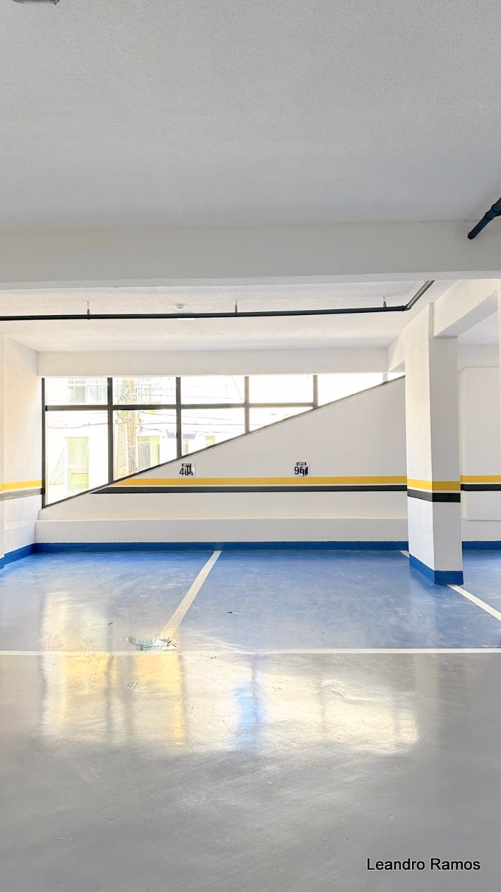 Apartamento 4 suítes em Meia Praia — Meia Praia, Itapema