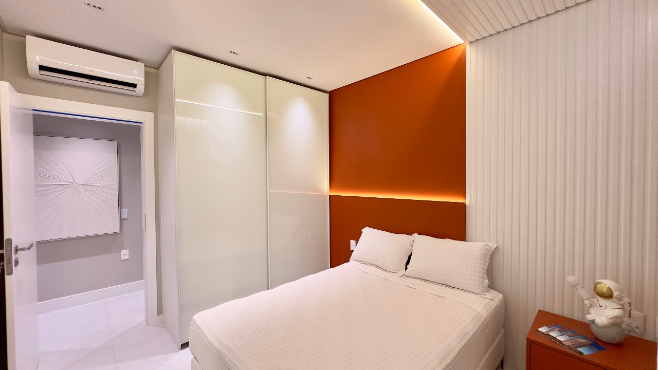 Apartamento 3 suítes em Meia Praia — Meia Praia, Itapema
