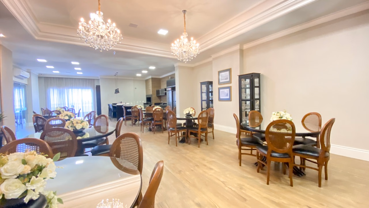 Apartamento a venda no Centro