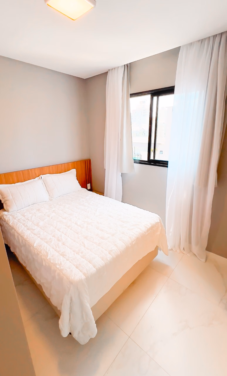 Apartamento 3 suítes em Meia Praia — Meia Praia, Itapema