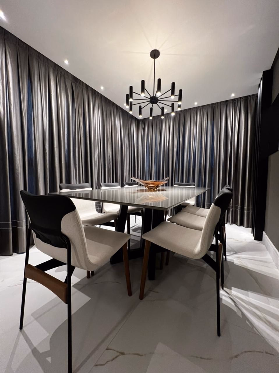 Apartamento 3 suítes em Balneário Perequê — Balneário Perequê, Porto Belo