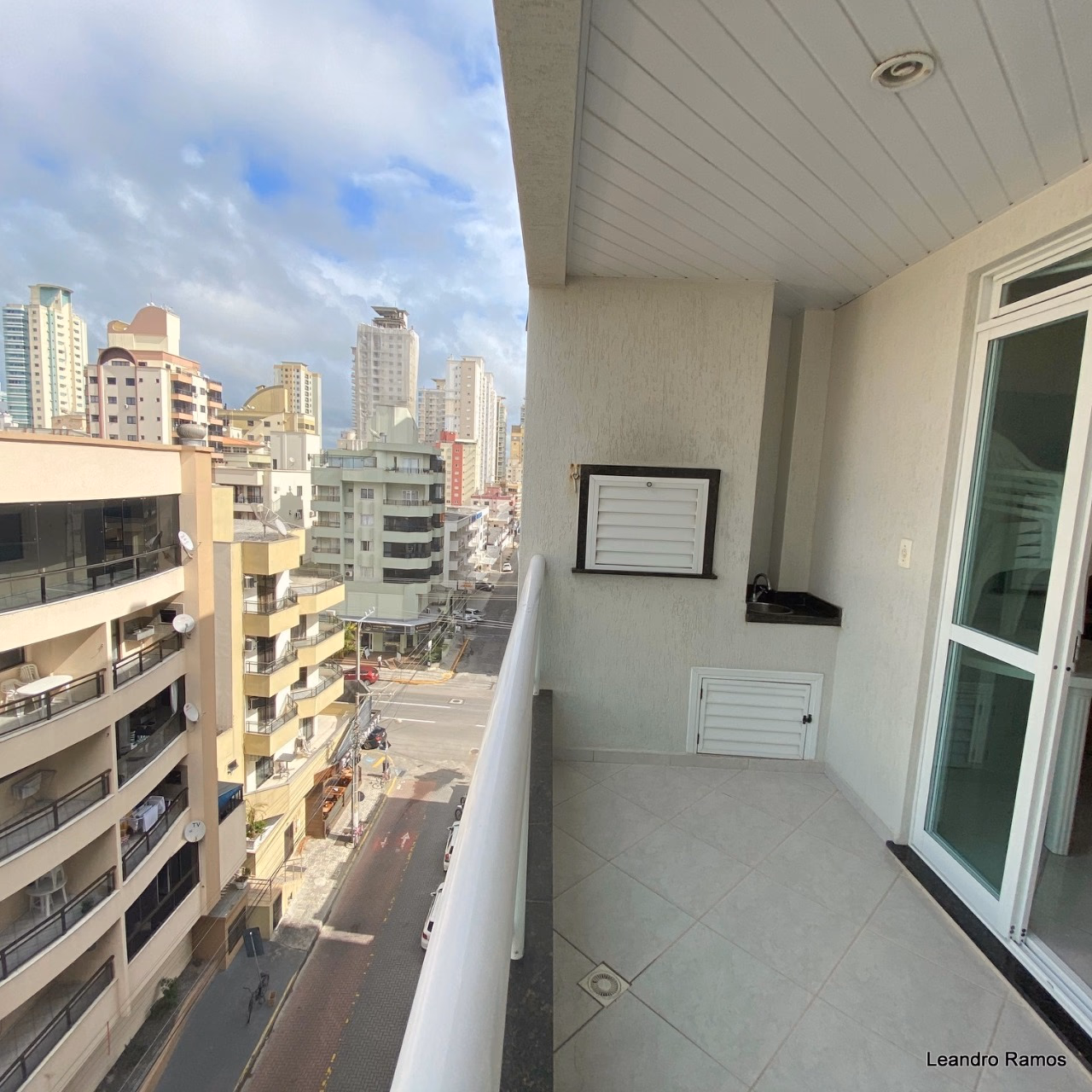 Apartamento 3 quartos em Meia Praia — Meia Praia, Itapema