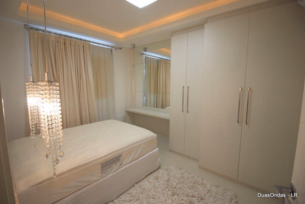 Apartamento 3 suítes em Meia Praia — Meia Praia, Itapema